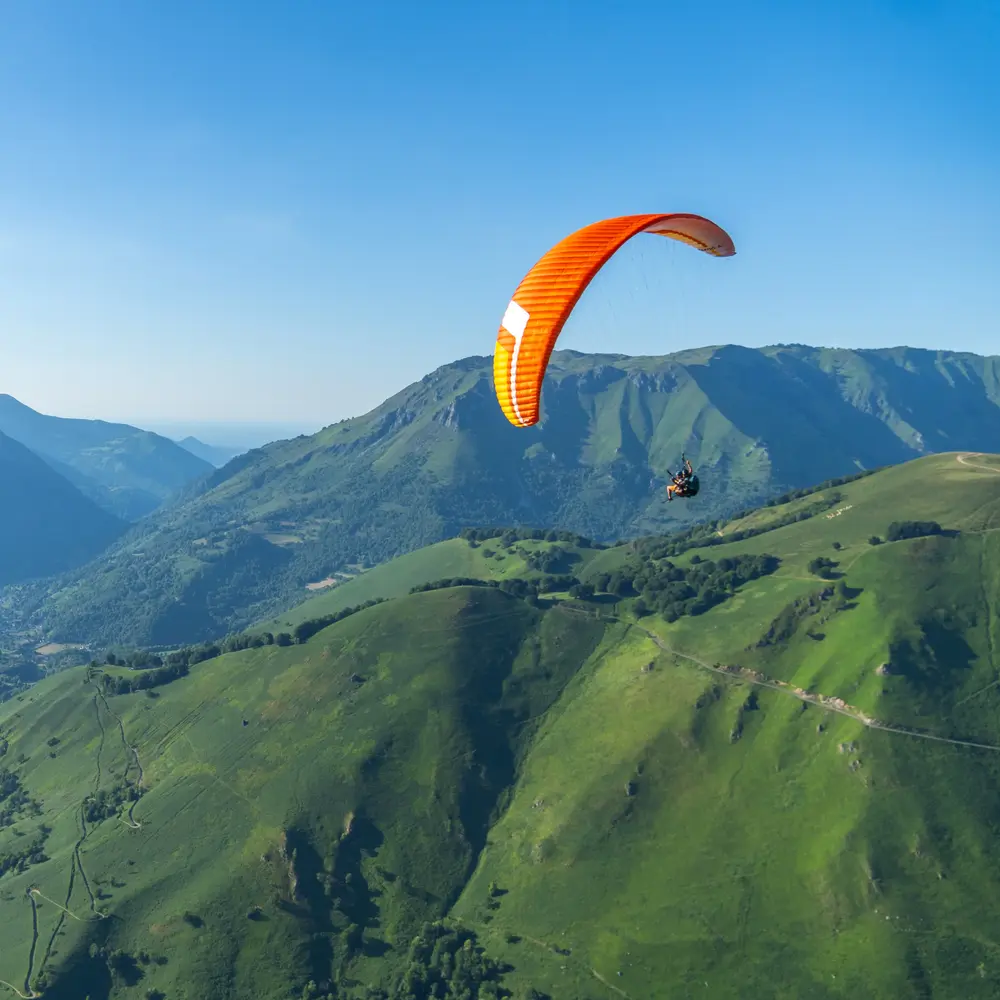 Activité : Baptême et Initiation en Parapente près de Pau