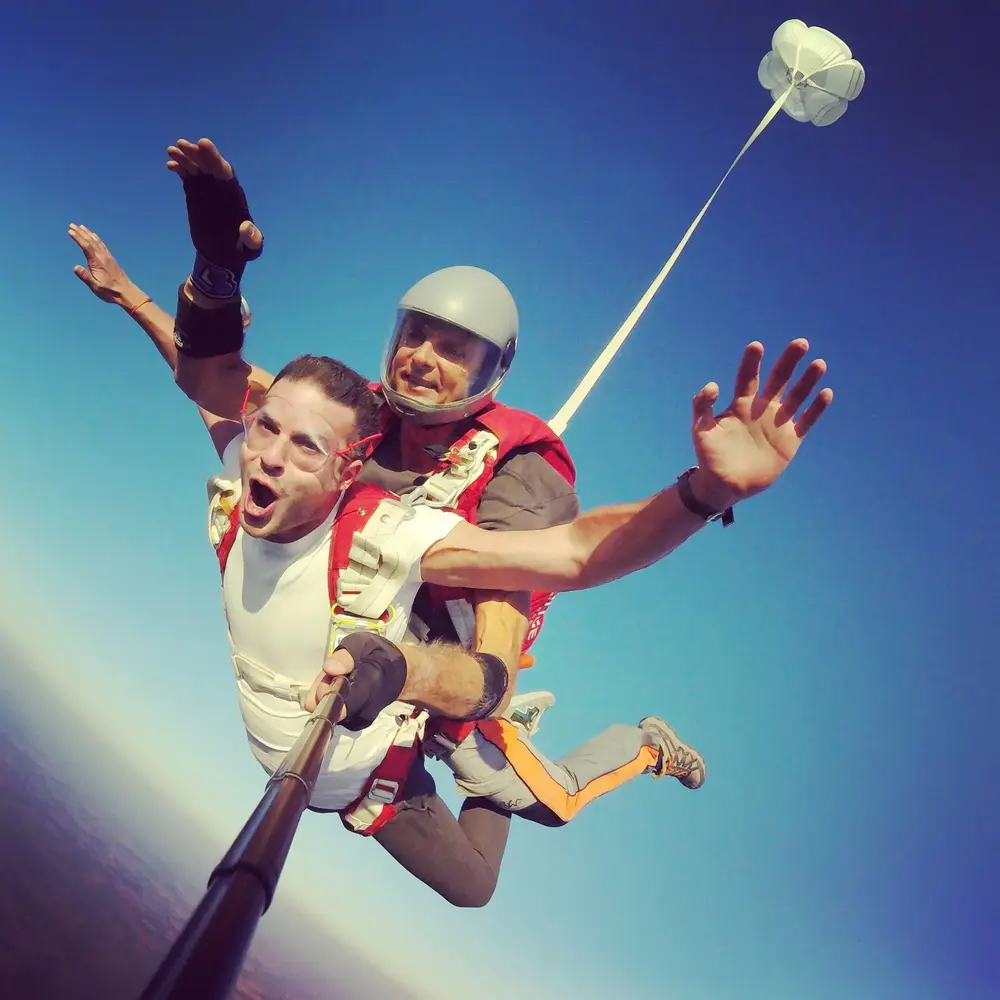 Activité : Saut en Parachute Tandem près de Versailles