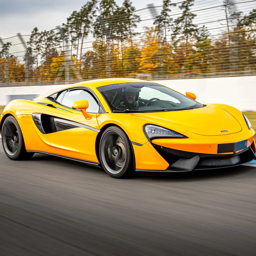 Activité : Baptême en McLaren 540C - Circuit de l'Anneau du Rhin