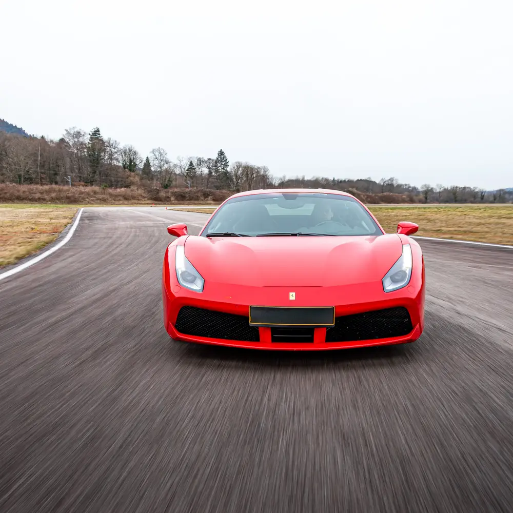 Activité : Baptême en Ferrari 488 GTB - Circuit de l'Anneau du Rhin