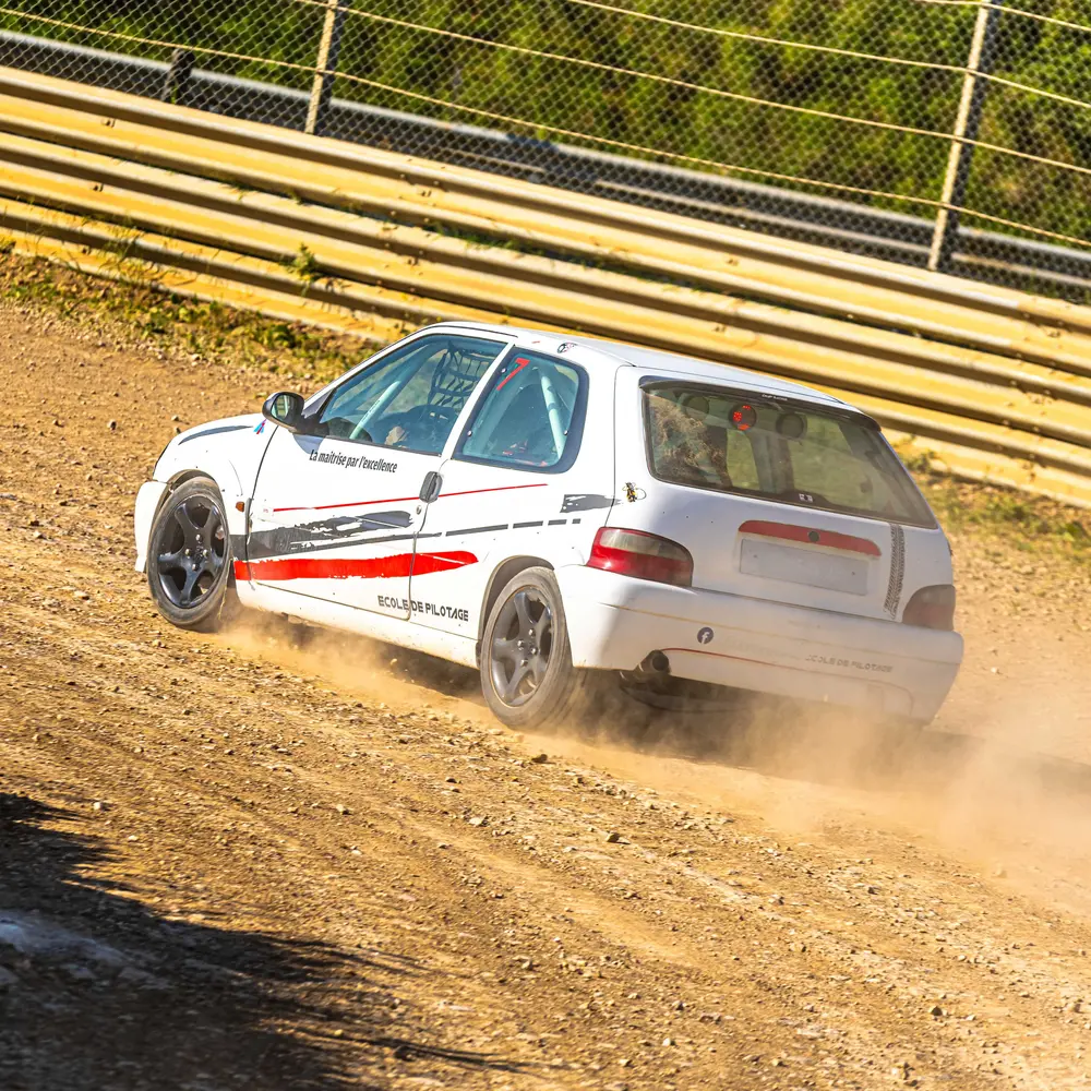 Activité : Coffret Pilotage Rallycross en Saxo VTS - Circuit d'Aydie