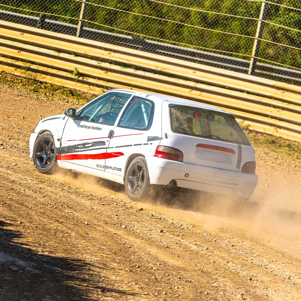 Activité : Stage Rallycross en Saxo VTS - Circuit Terre d'Issoudun-Migny