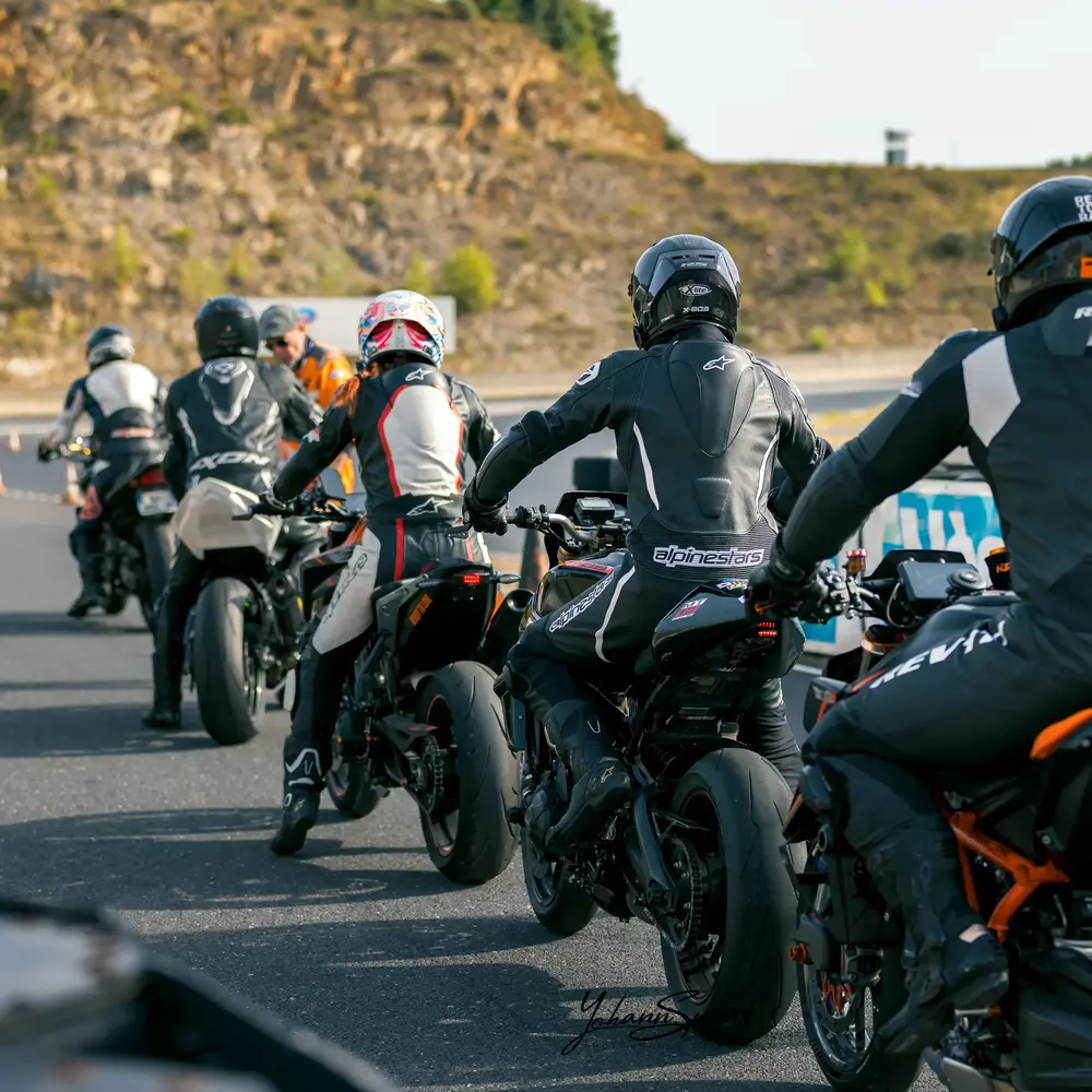 Photo : Coffret Pilotage Moto - Circuit d'Alès