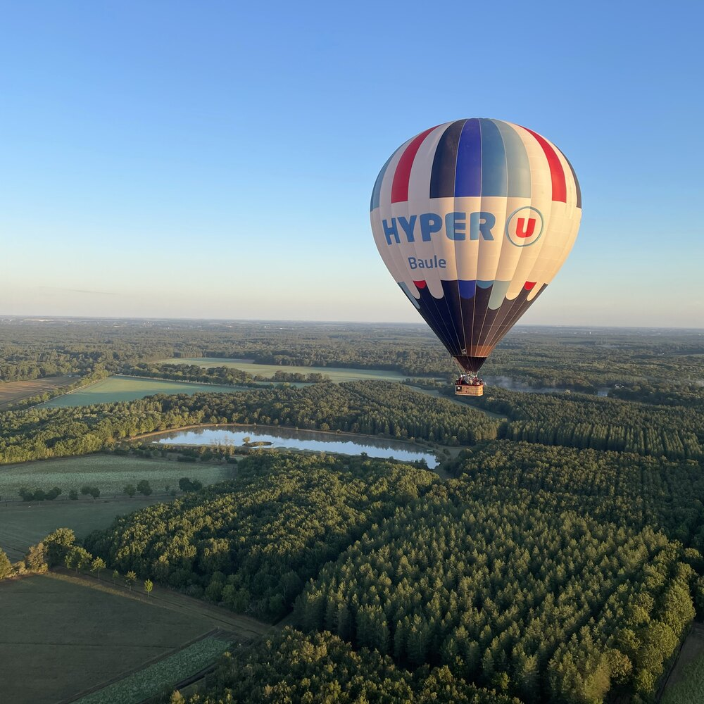 Activité : Vol Montgolfière à Jouy-le-Potier - Survol de la Loire