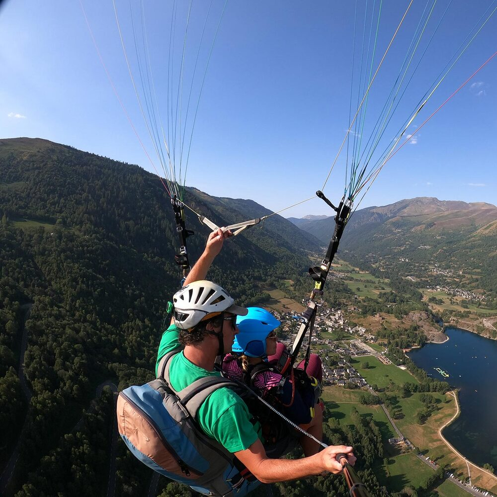 Activité : Baptême en parapente - Survol de la Vallée de Louron