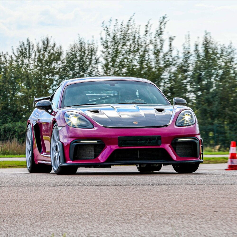 Activité : Pilotage Porsche 718 Cayman GT4 RS - Circuit de Bresse