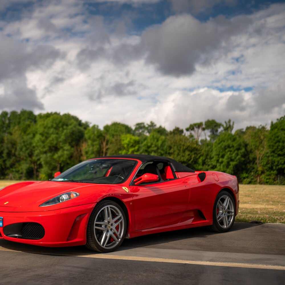 Photo : Pilotage pour Enfant en Ferrari F430 Spider à Perpignan