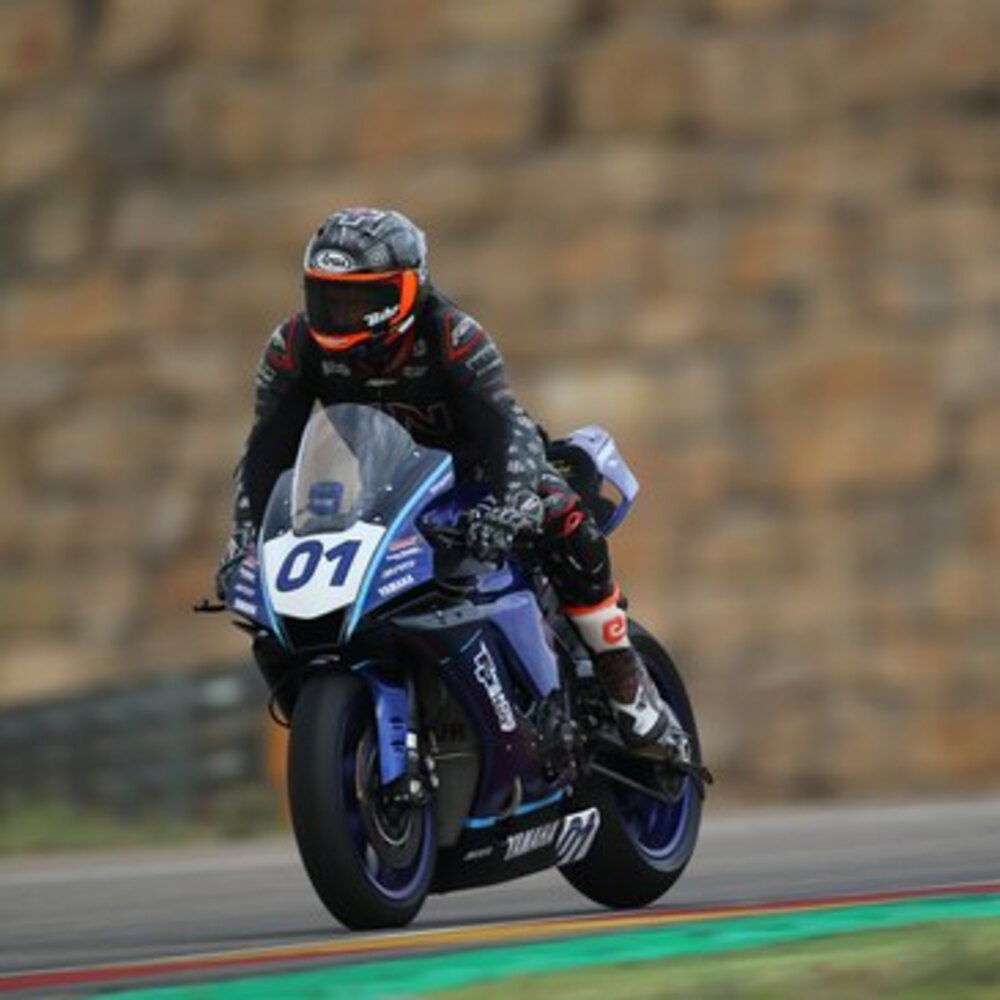 Photo : Coffret Pilotage Moto - Circuit d'Issoire