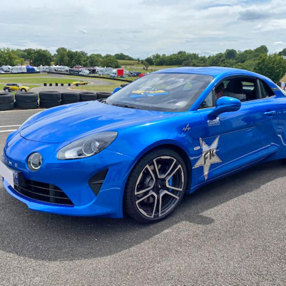 Activité : Pilotage pour Enfant en Alpine A110 - Circuit de Saint-Dié des Vosges