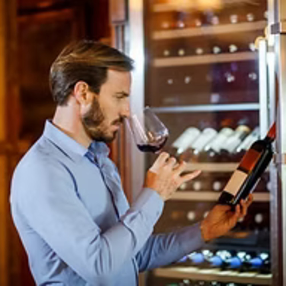 Activité : Visite & Dégustation de Vins & Fromages au M.Musée du Vin à Paris