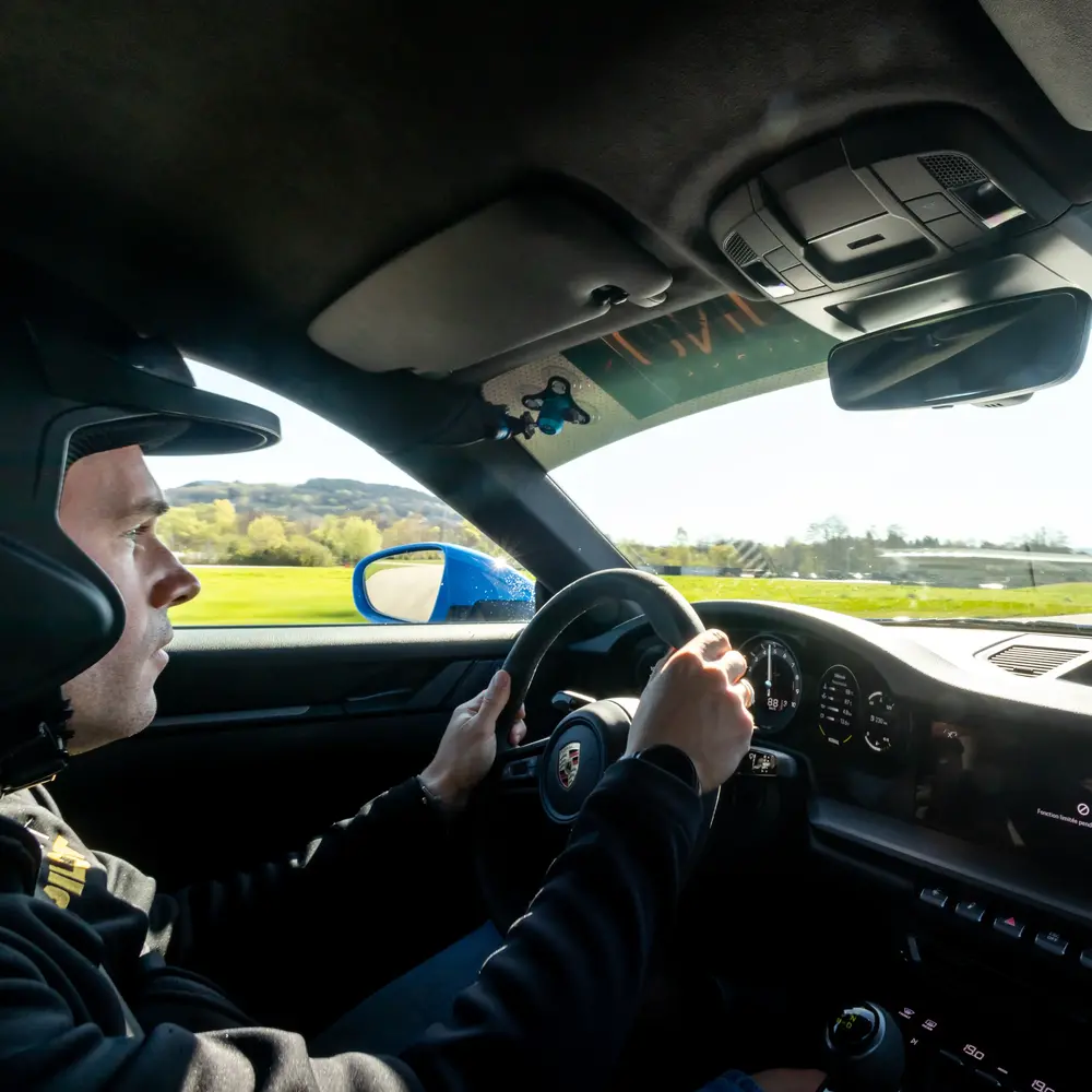 Photo : Baptême en Porsche 911 992 GT3 - Circuit de Dijon-Prenois