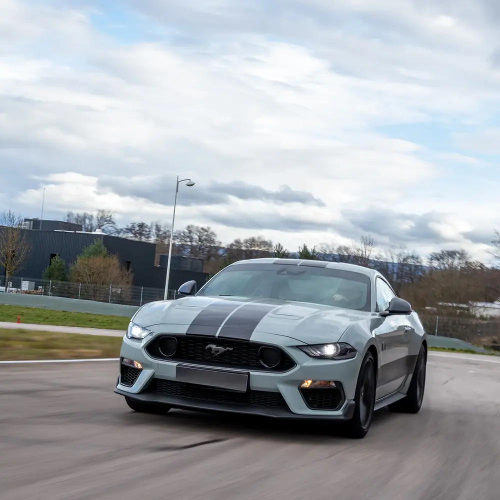 Activité : Baptême en Ford Mustang V8 - Circuit de Saint-Dié-des-Vosges