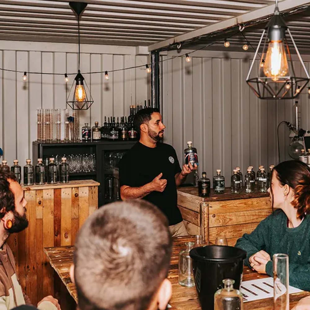 Activité : Atelier Dégustation et Assemblage de Gin à Bordeaux