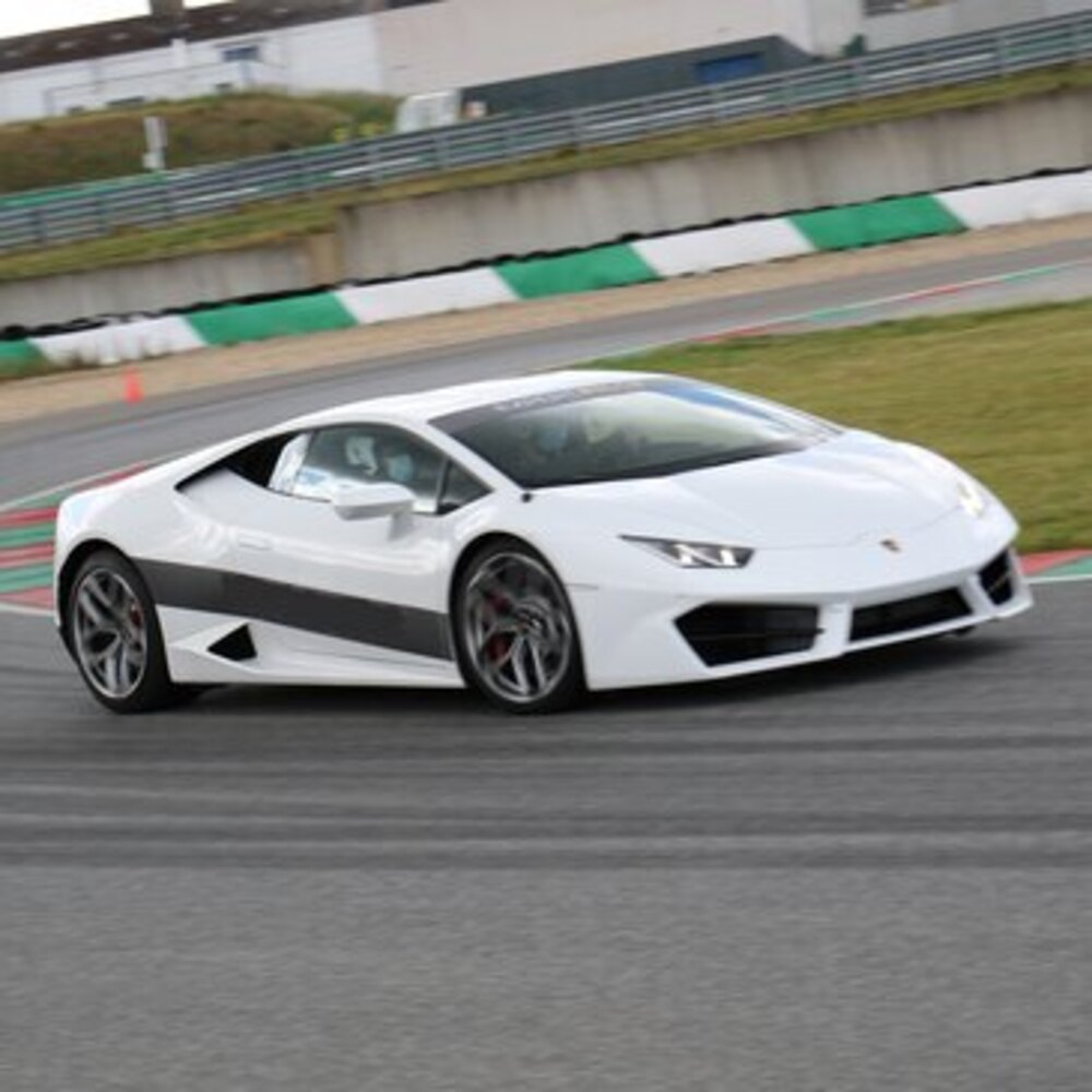 Activité : Baptême en Lamborghini Huracan - Circuit de Dijon-Prenois