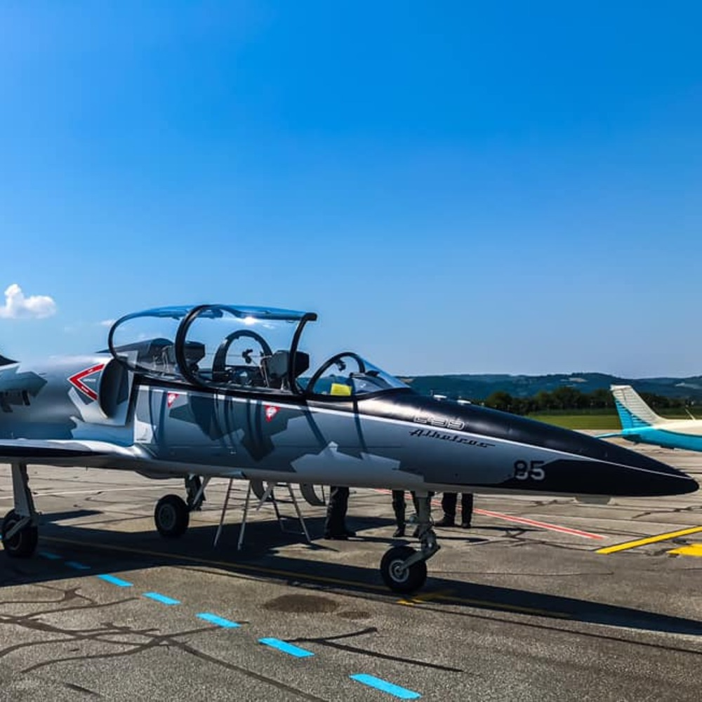 Activité : Vol en Avion de Chasse L-39 à Reims