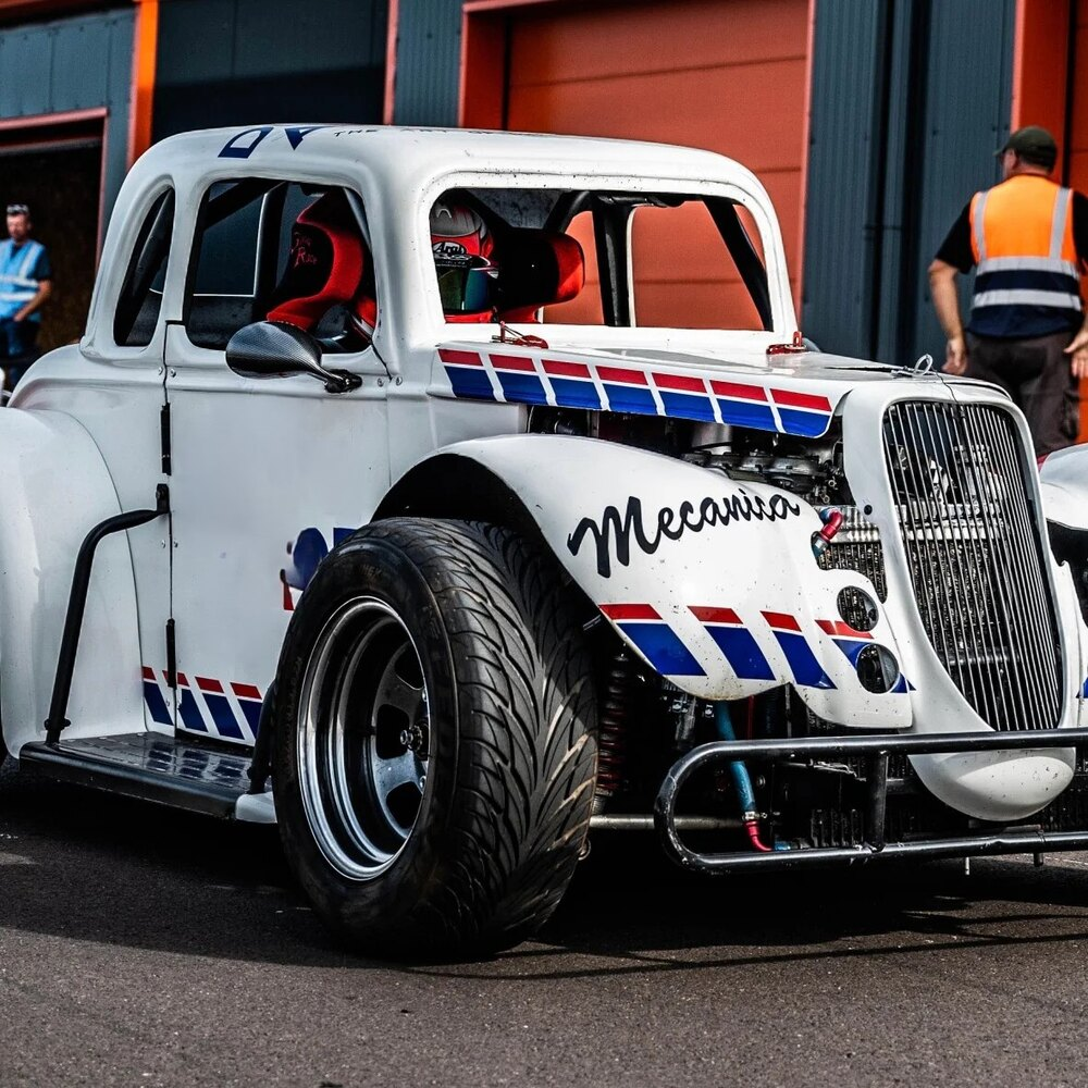 Activité : Coffret Pilotage en Legend Car - Circuit de Mirecourt