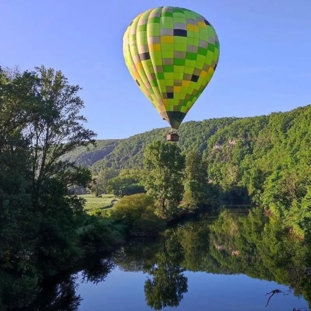 Activité : Vol en Montgolfière à Gaillac - Survol du Tarn