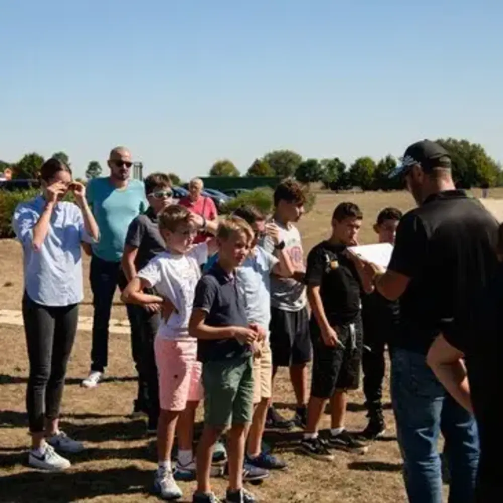 Activité : Pilotage pour Enfant en BMW M2 - Circuit de l'Auxois-Sud