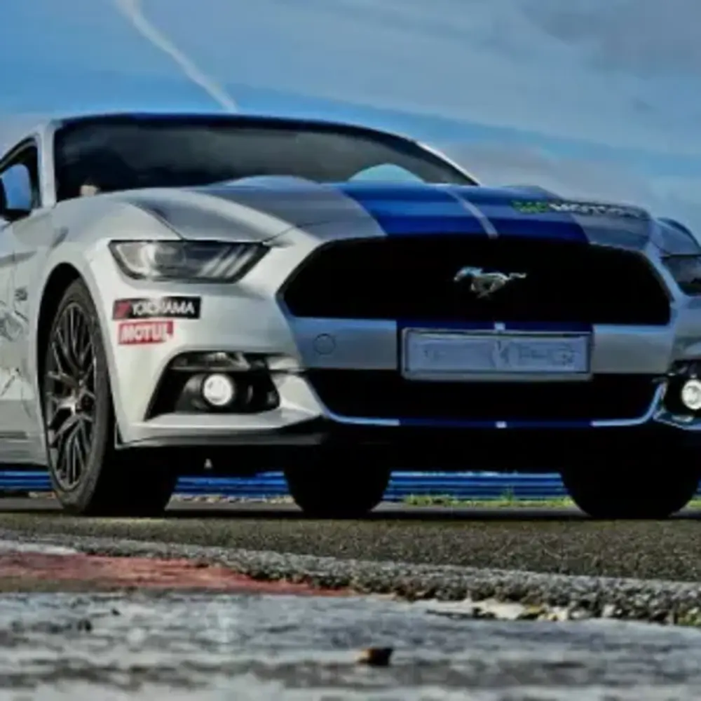 Activité : Pilotage pour Enfant en Ford Mustang à Brissac
