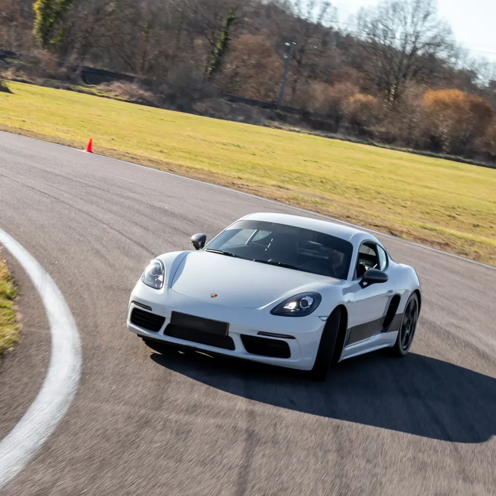 Activité : Baptême en Porsche 718 Cayman - Circuit de Dijon-Prenois