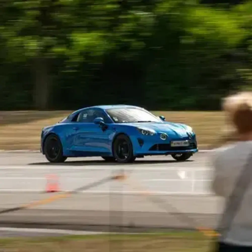 Activité : Coffret Pilotage Enfant en Alpine A110S près de Besançon