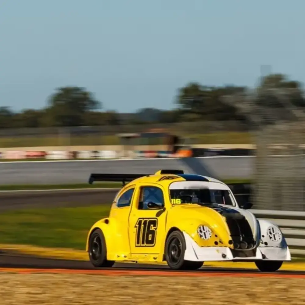 Activité : Baptême de Vitesse en FunCup - Circuit d'Alès