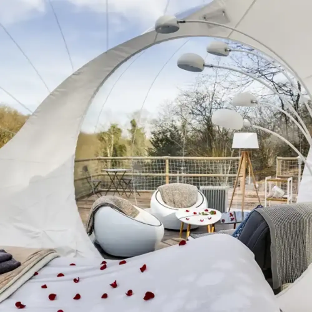 Nuit en Bulle avec Jacuzzi et Sauna Privatifs à Bonnemaison à Bonnemaison
