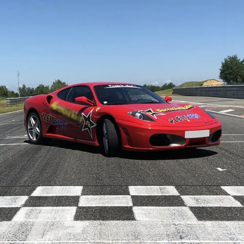 Photo : Stage Pilotage Enfant en Ferrari F430 - Circuit de Dijon-Prenois