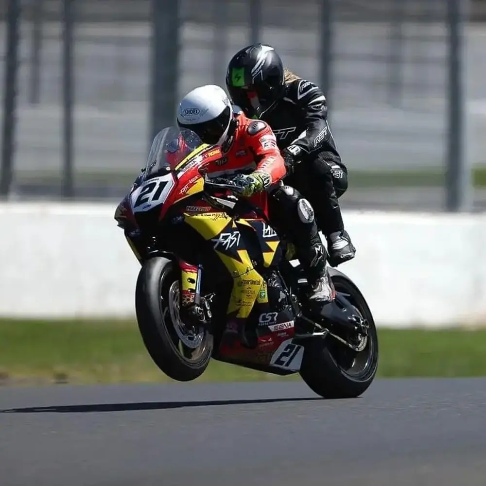 Activité : Baptême Sensations Moto Suzuki - Circuit de Lédenon