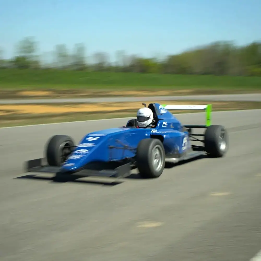 Activité : Stage Coaching en Formule 4 - Circuit de Fay-de-Bretagne