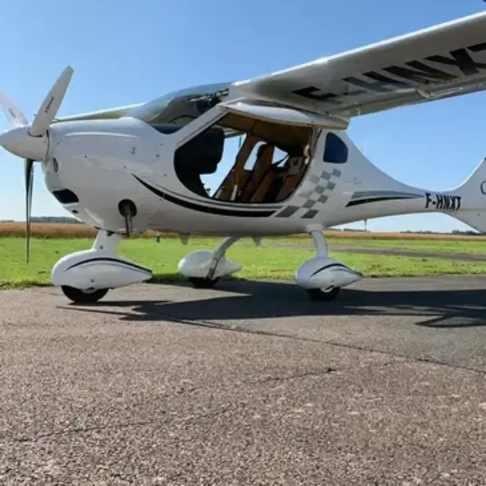 Activité : Vol d'Initiation au Pilotage d'Avion à Besançon