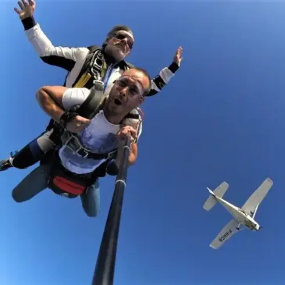 Activité : Saut en Parachute Tandem à Epernay