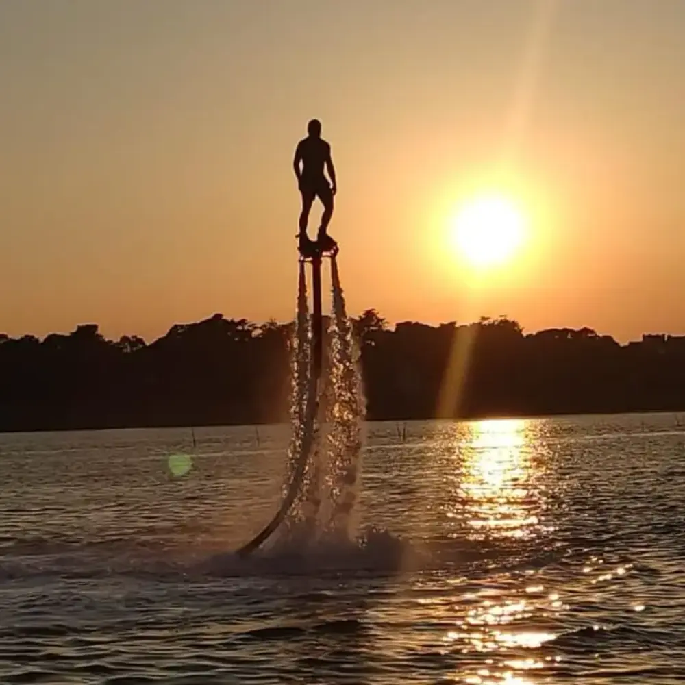 Activité : Initiation au Flyboard près de Carnac