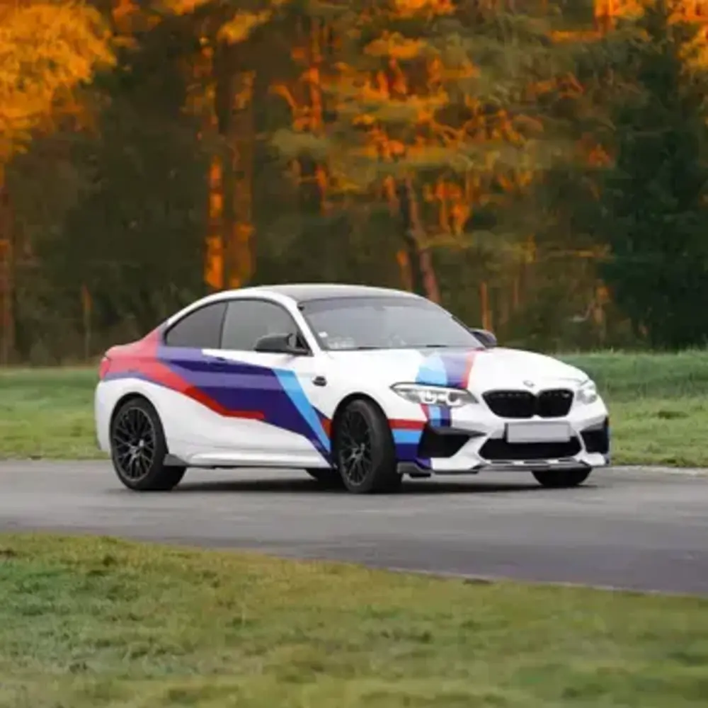 Photo : Coffret Pilotage Enfant en BMW M2 près de Lille