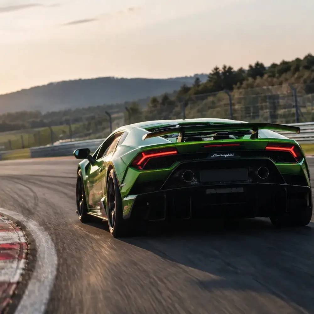 Photo : Coffret Pilotage Enfant en Lamborghini Huracan à Perpignan