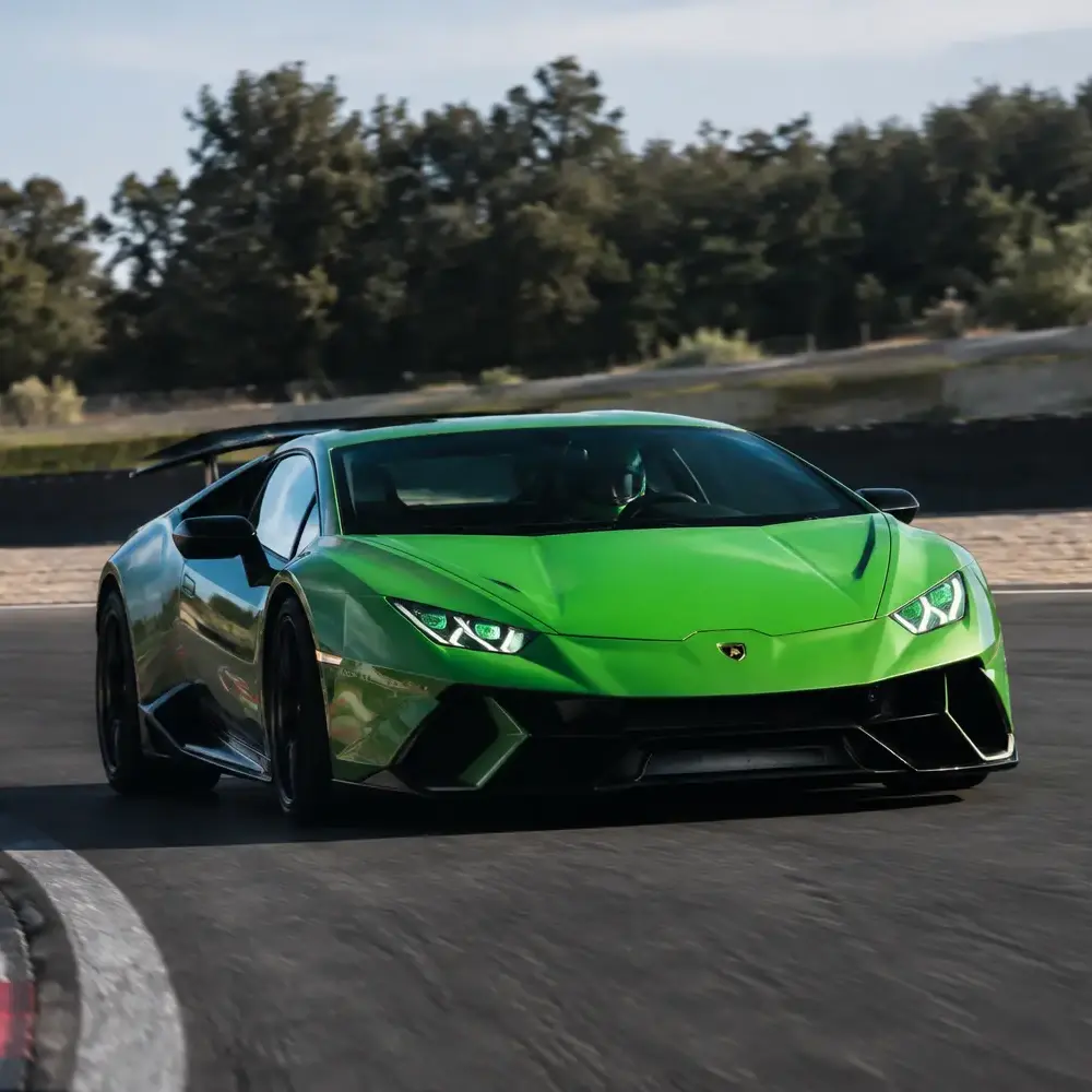 Activité : Pilotage pour Enfant en Lamborghini Huracan - Circuit de Mirecourt