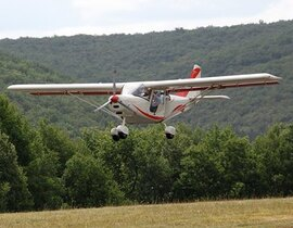Baptême en ULM Multiaxe à Brive-la-Gaillarde Baptême en ULM Multiaxe à Brive-la-Gaillarde