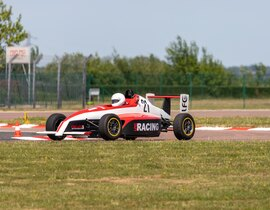 Stage Formule Renault - Circuit de la Ferté Gaucher Stage Formule Renault - Circuit de la Ferté Gaucher