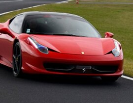 Stage en Ferrari 458 Italia - Circuit d'Issoire Stage en Ferrari 458 Italia - Circuit d'Issoire