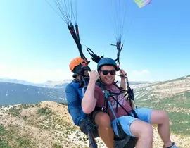 Baptême en Parapente à Grasse Baptême en Parapente à Grasse