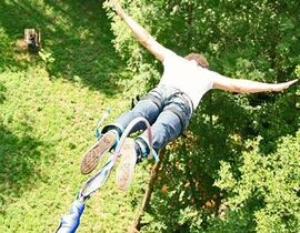 Saut à l'élastique près de Charleville-Mézières Saut à l'élastique près de Charleville-Mézières