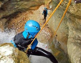Descente du Canyon de l'Infernet à Grenoble Descente du Canyon de l'Infernet à Grenoble