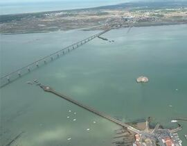 Baptême en Paramoteur à Marennes - Survol Île d'Oléron Baptême en Paramoteur à Marennes - Survol Île d'Oléron