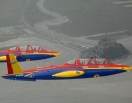 Vol en Avion de chasse Fouga au Mont-Saint-Michel Vol en Avion de chasse Fouga au Mont-Saint-Michel
