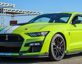 Stage en Ford Mustang Shelby GT500 - Circuit du Luc Stage en Ford Mustang Shelby GT500 - Circuit du Luc
