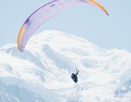 Baptême en Parapente à Ski aux Orres
