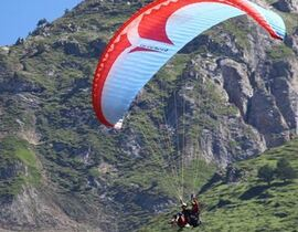 Baptême en Parapente à Barèges - Survol du Pic du Midi de Bigorre Baptême en Parapente à Barèges - Survol du Pic du Midi de Bigorre