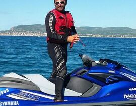 Randonnée en Jet Ski à Saint-Cyr-sur-Mer Randonnée en Jet Ski à Saint-Cyr-sur-Mer