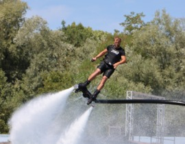 Initiation au Flyboard près de Lyon Initiation au Flyboard près de Lyon