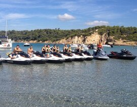 Randonnée en Jet Ski à Bormes-les-Mimosas Randonnée en Jet Ski à Bormes-les-Mimosas